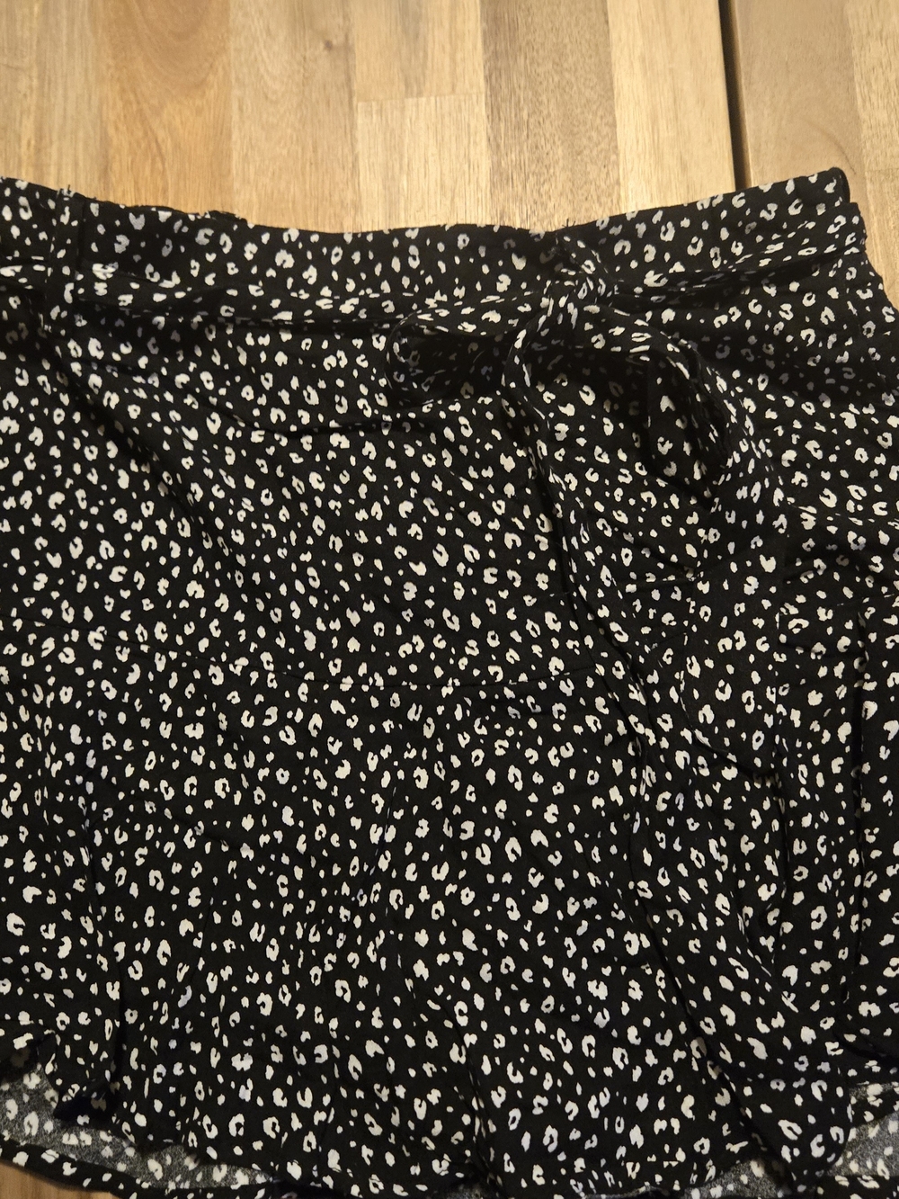 Urban Romantics Flirty Ruffled High Waist Mini Skirt with Bow Tie Print